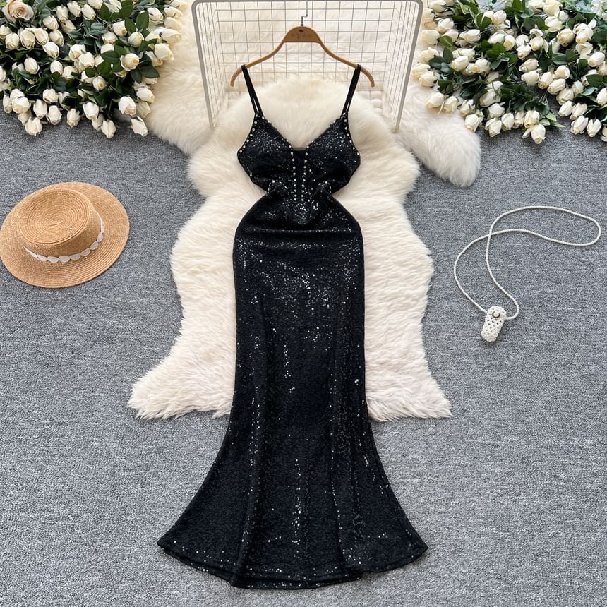 Evening Spaghetti Gown Mermaid Sequined V-Neck Strap
