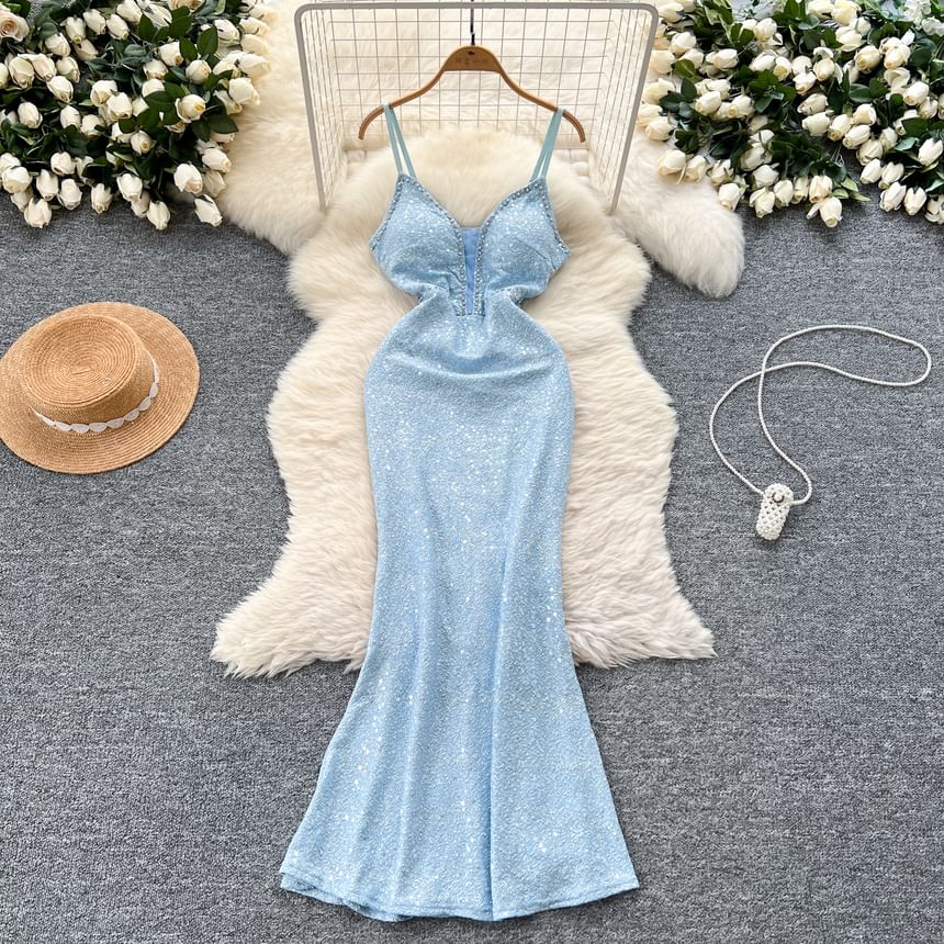 Evening Spaghetti Gown Mermaid Sequined V-Neck Strap