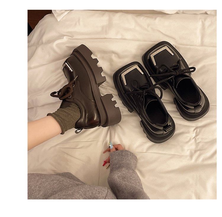 Shoes Accent Lace-Up Leather Toe Metal Square Faux Platform