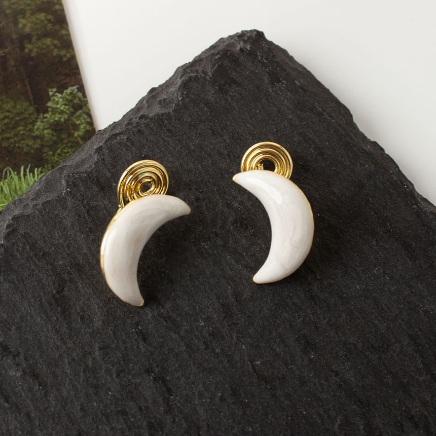 Stud Earring Moon Clip-On Ear /
