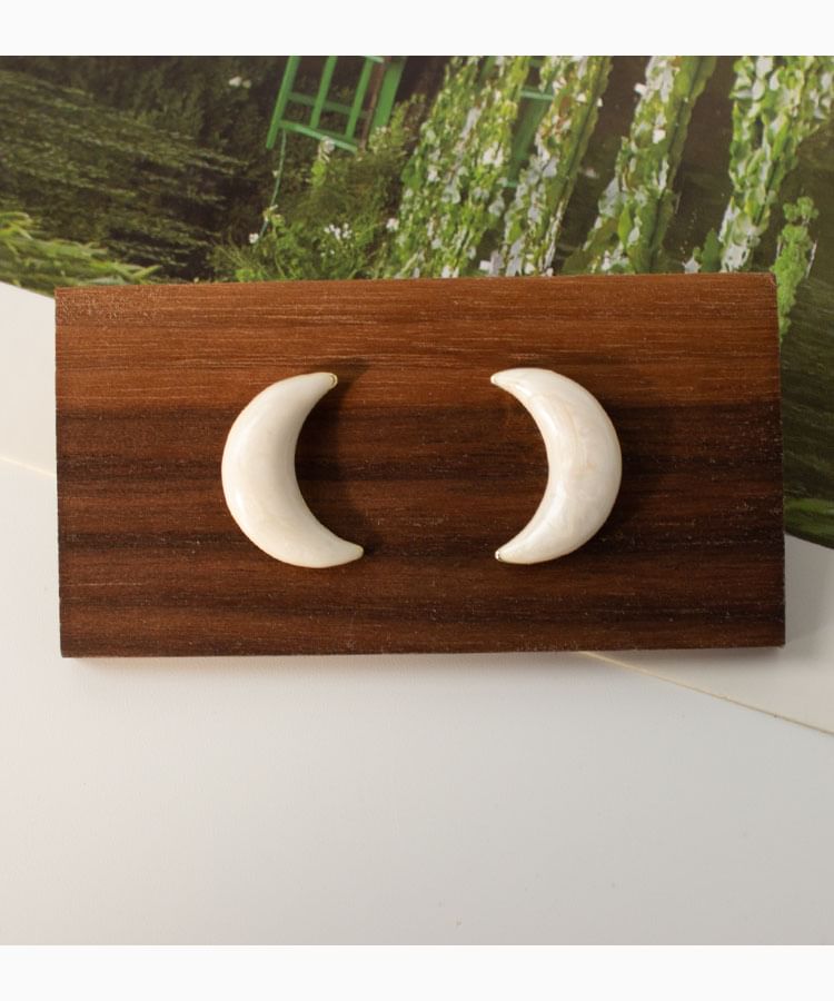 Stud Earring Moon Clip-On Ear /