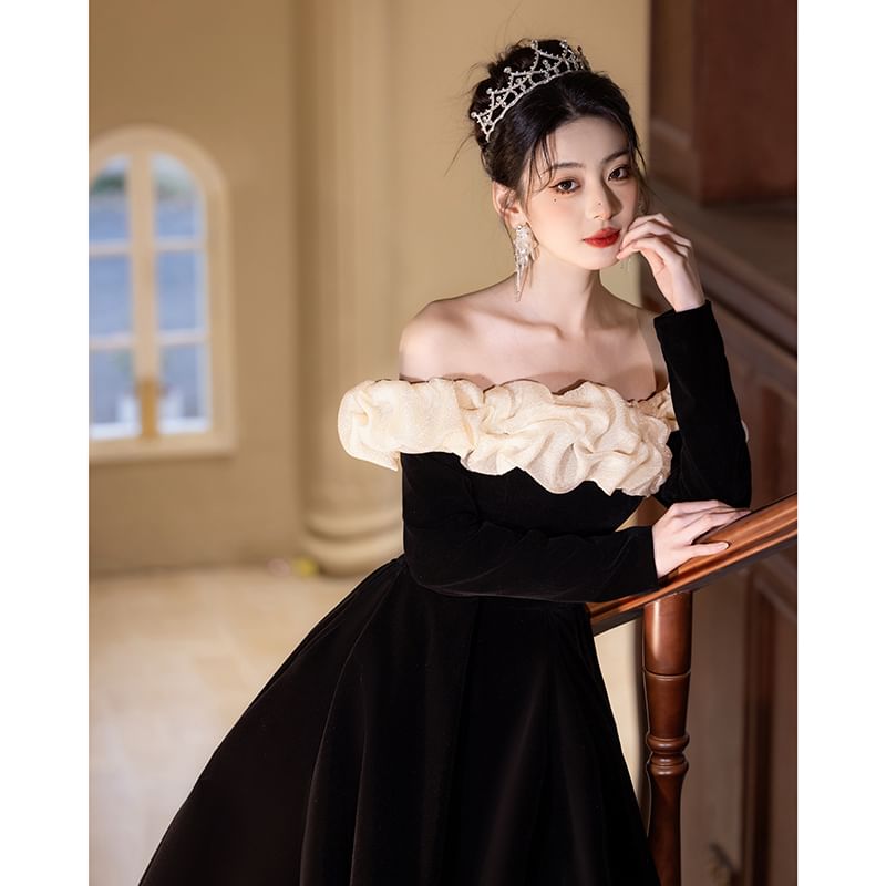 Long-Sleeve Off Shoulder Ruffle Trim Two Tone A-Line Evening Gown
