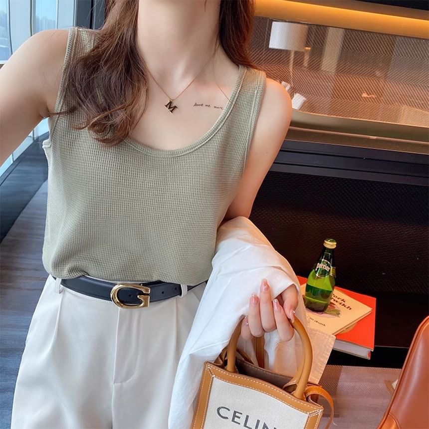 Neck Tank Plain Top Scoop