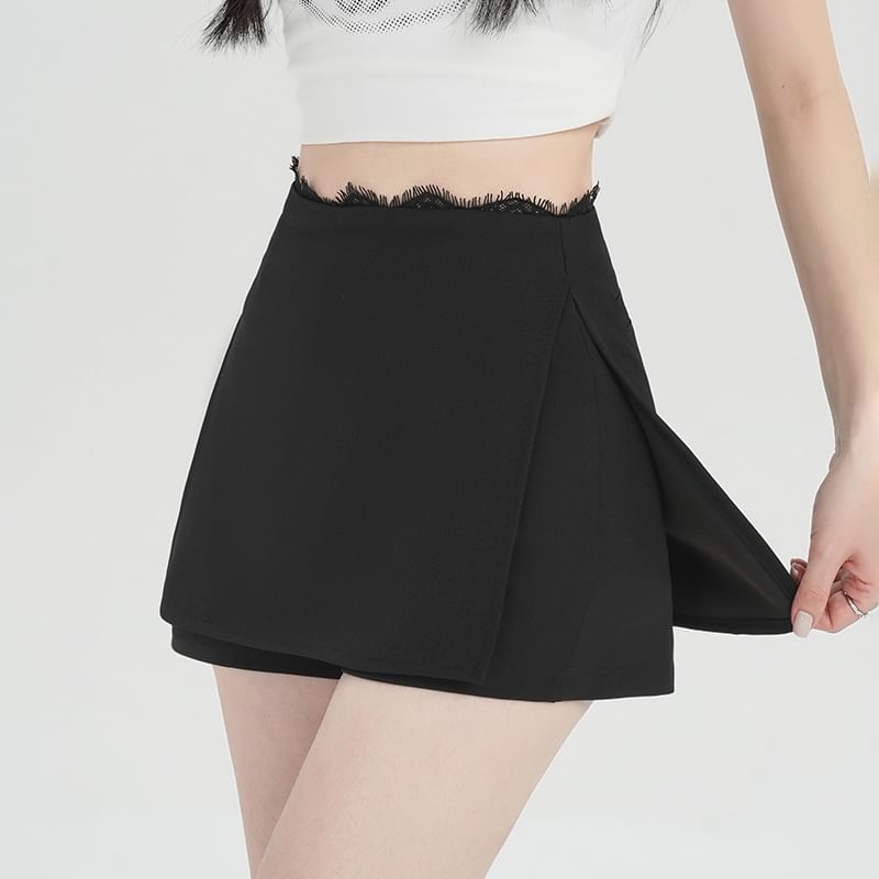 Slit Lace Skort Waist High Trim