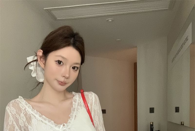 V-Neck Sleeve Long Lace Crop See-Through Top Floral