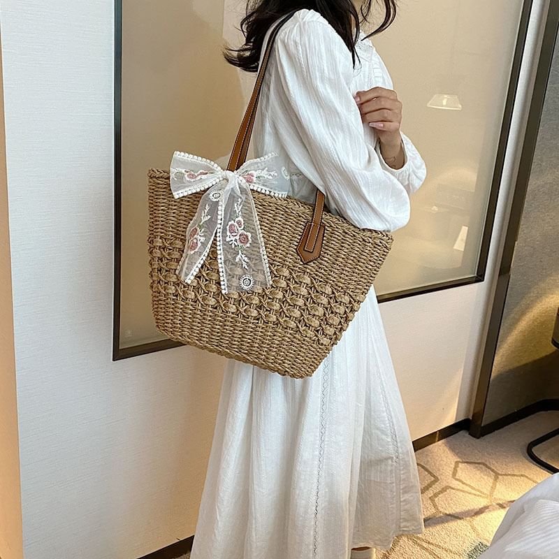Floral Embroidered Lace Bow Tote Woven Bag