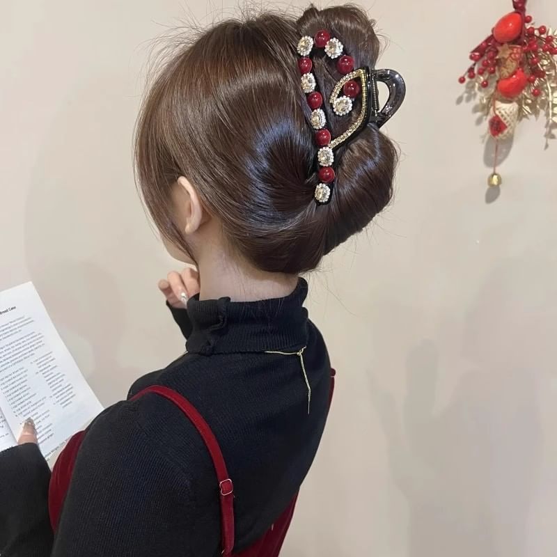 Rhinestone Hair Claw Heart Bead