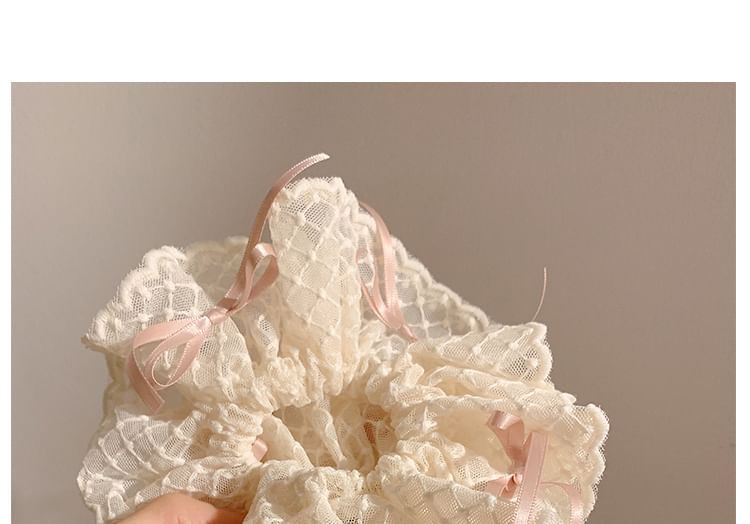 Scrunchie Lace