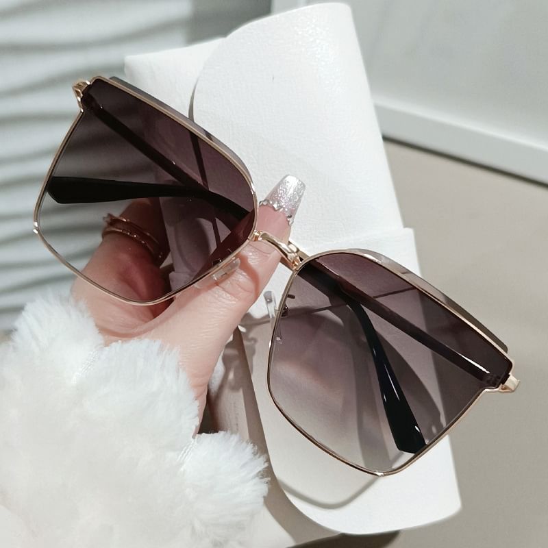 Gradient Square Sunglasses