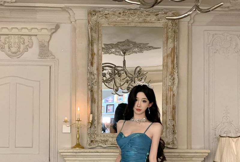 Ruched Strap Neck Mermaid Plain Spaghetti Scoop gown Evening