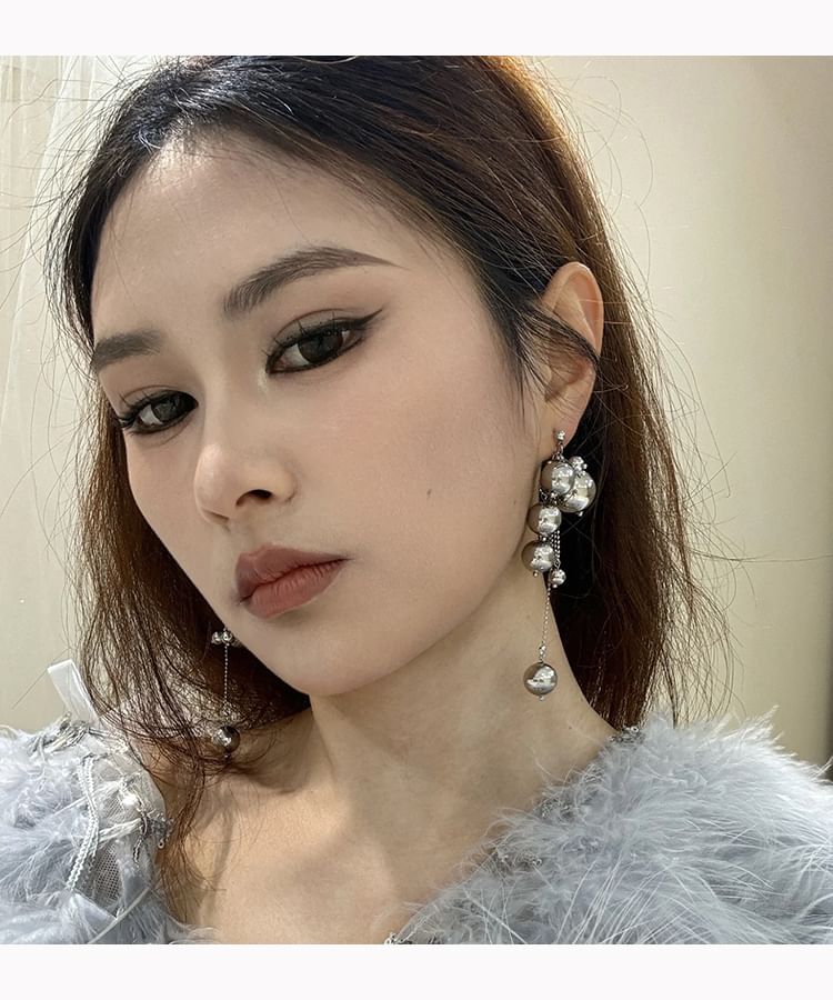 Drop / Ball On Earring Clip