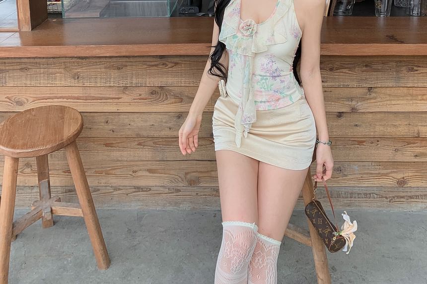 Halter Top Print Skirt Mini / Crop Neck