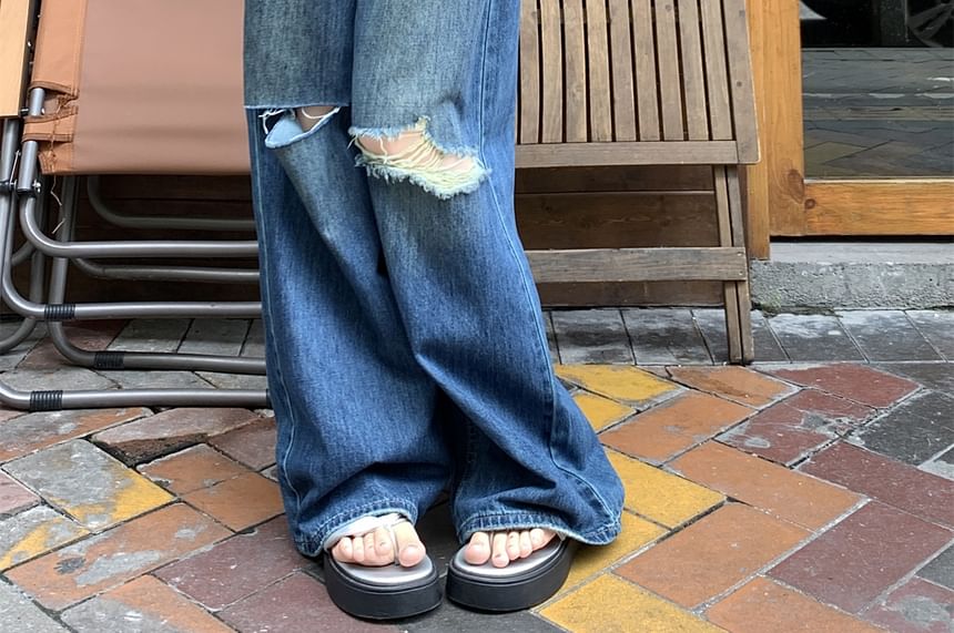 Wide Washed Ripped Mid Waist Leg Jeans