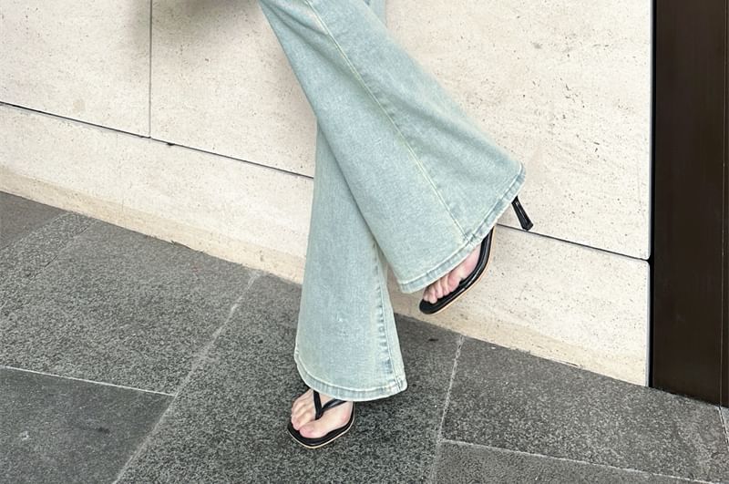 Jeans Rise High Flared Washed Cutout