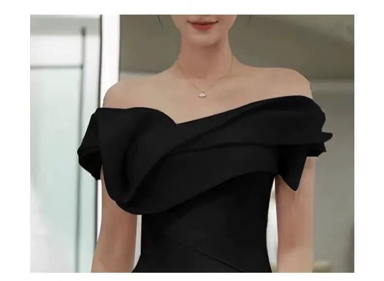 Sheath Plain Gown Evening Off Shoulder