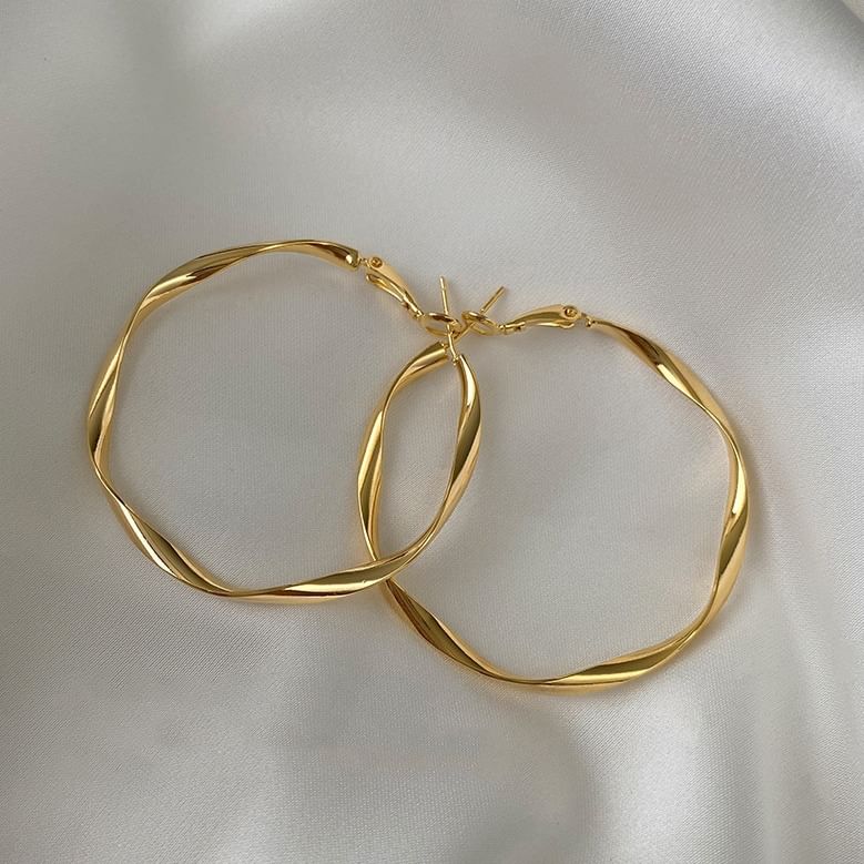 Twisted Earring (Various Hoop Alloy Designs)