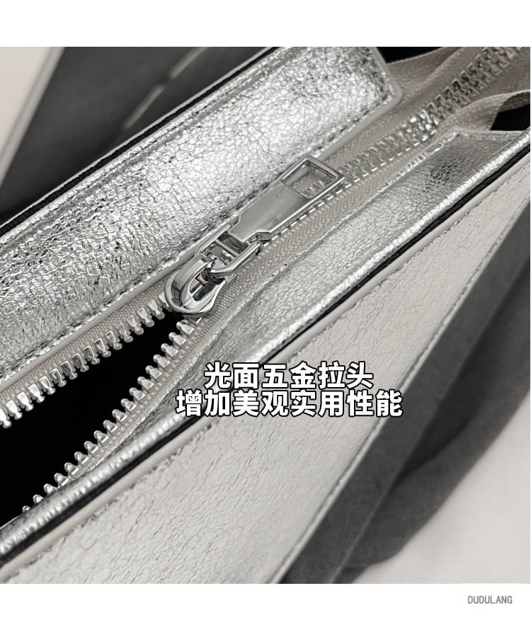 Hand Heart Rhinestone Velvet Bag