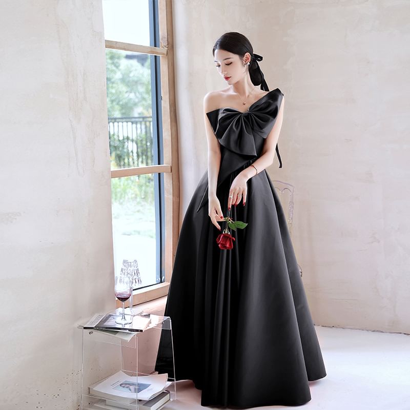 Sleeveless A-Line Plain Gown Evening Bow One-Shoulder