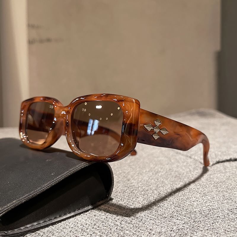 Cross Frame Square Accent Sunglasses