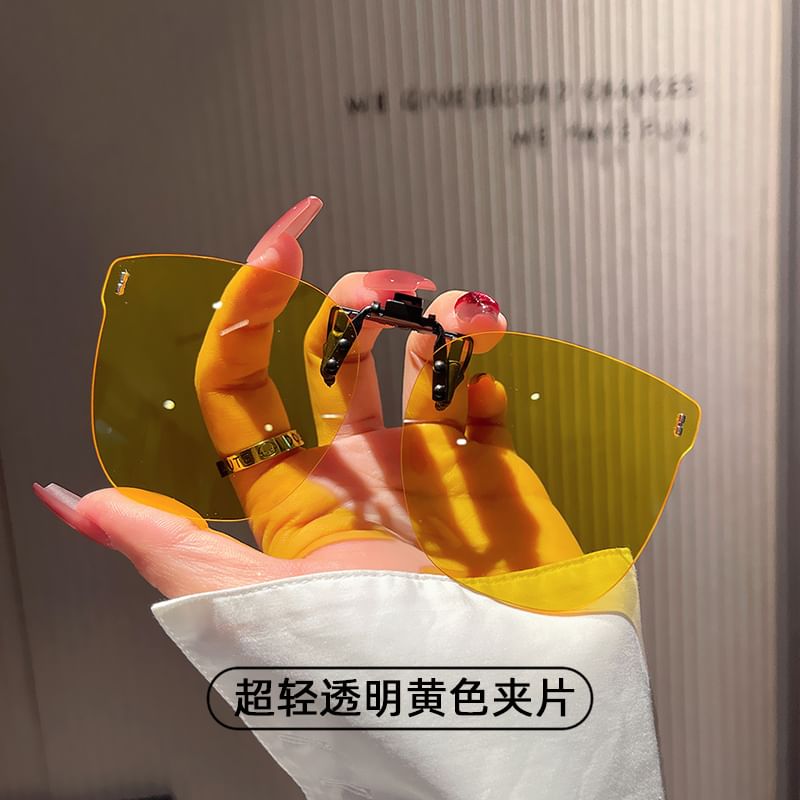 Sunglasses On Clip Square