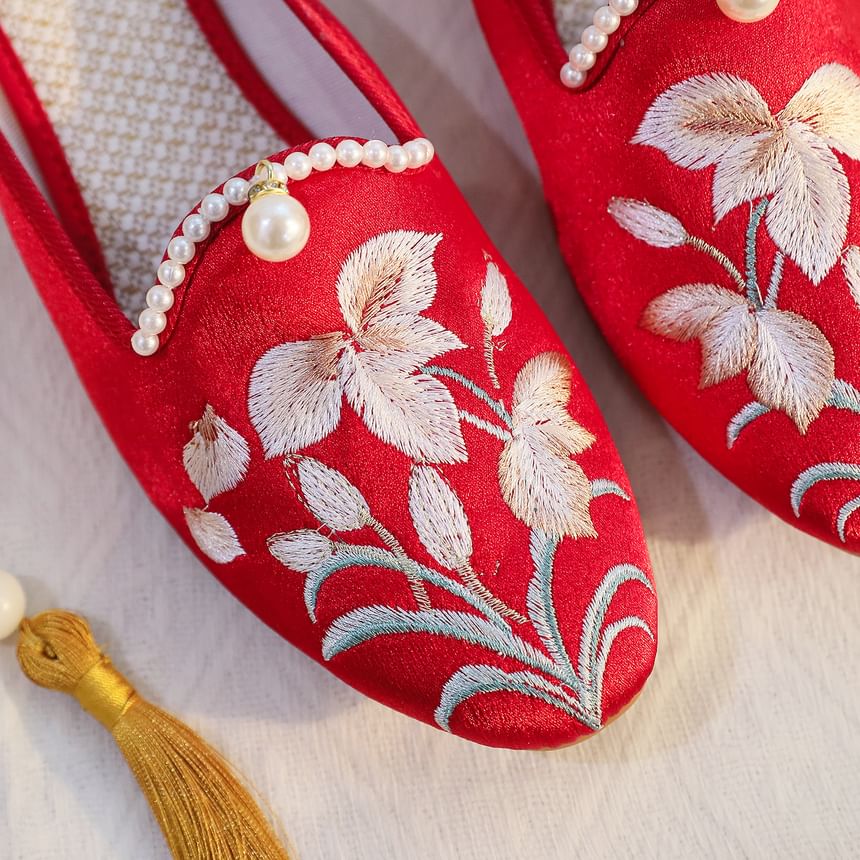 Floral Faux Mules Embroidered Pearl