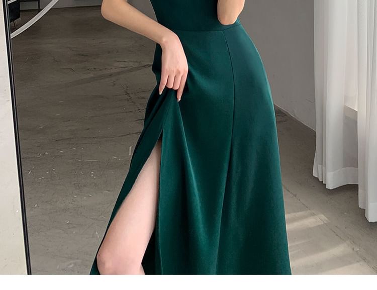 Dress A-Line Sleeve Plain Neck Slit Midi Puff Sweetheart
