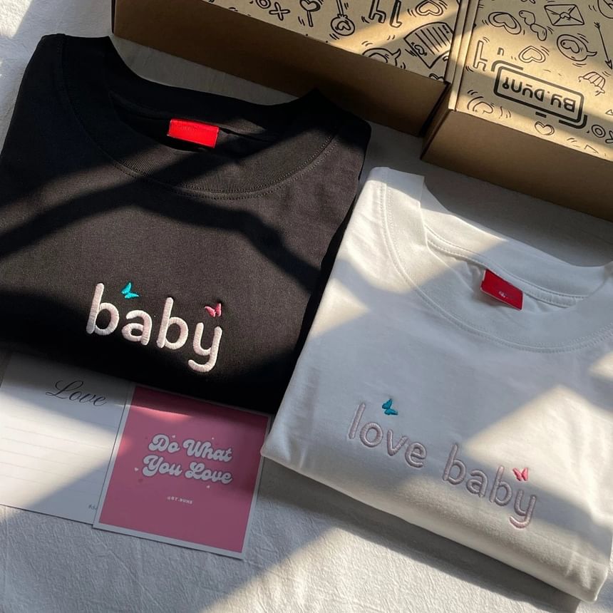 Short Print Sleeve T-Shirt Round Matching Neck Lettering Couple