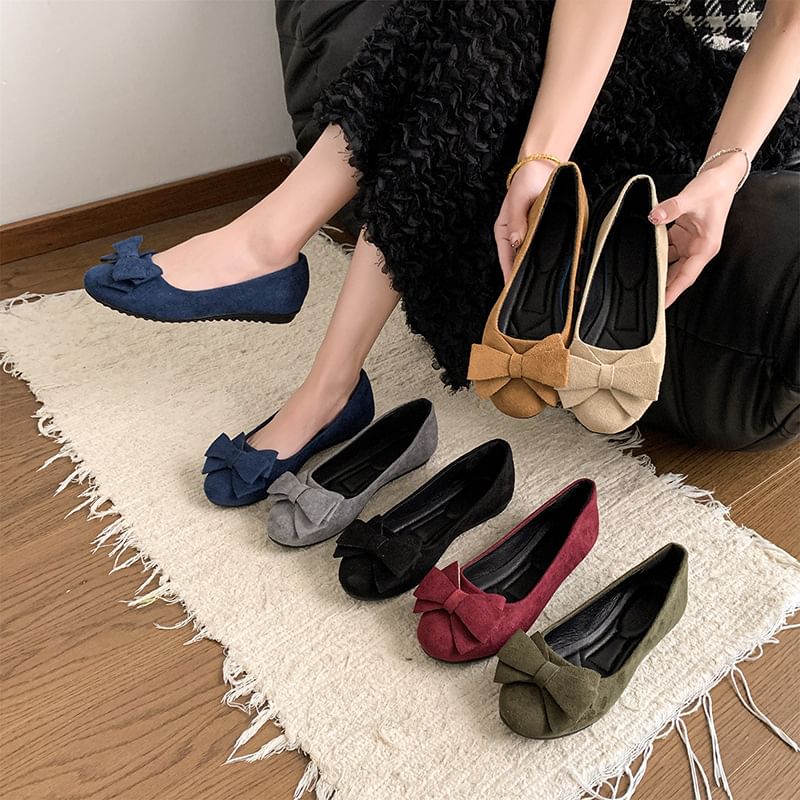 Bow Plain Flats Detail