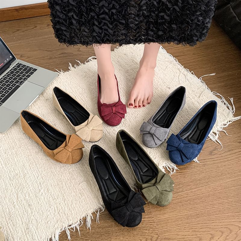 Bow Plain Flats Detail