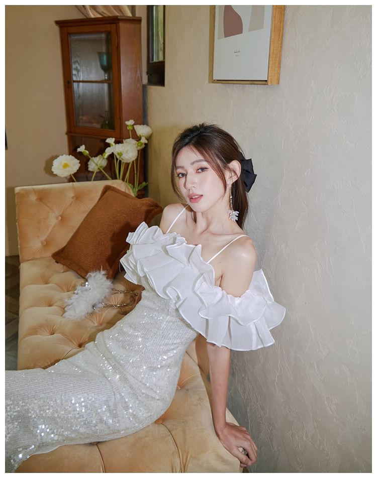 Sheath Trim Strap Sequin Spaghetti Evening Gown Ruffle