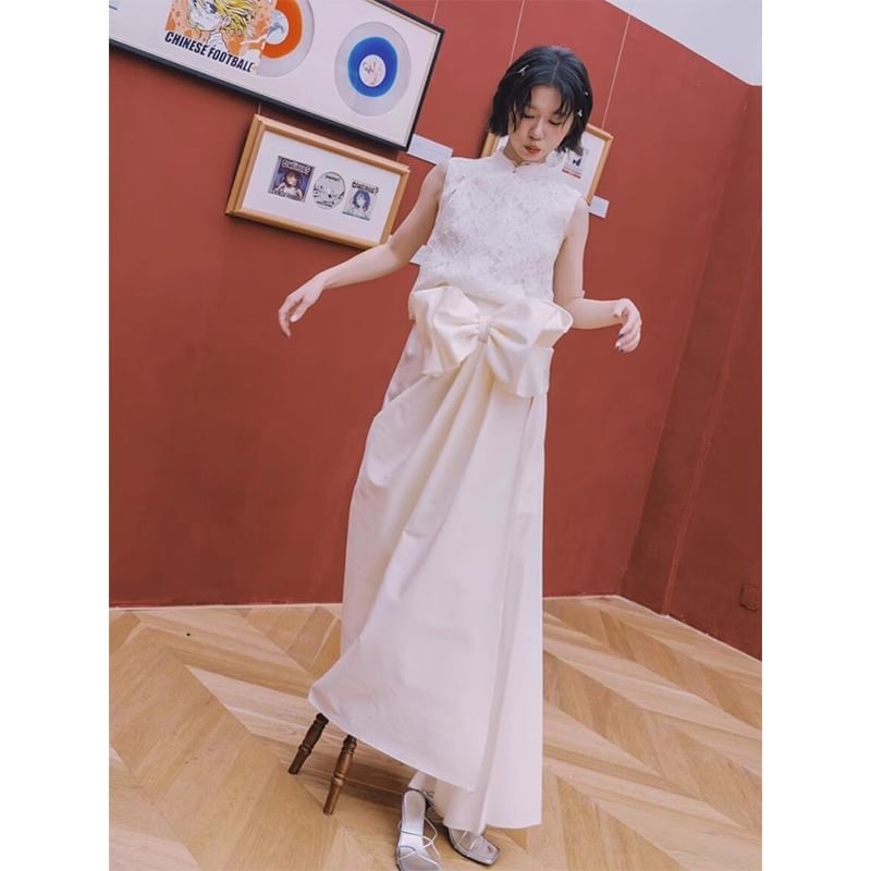 Stand Sleeveless Plain Gown Bow Lace Collar A-Line Panel Evening