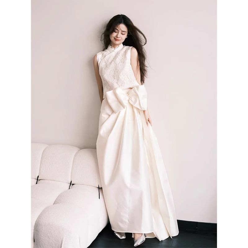 Stand Sleeveless Plain Gown Bow Lace Collar A-Line Panel Evening