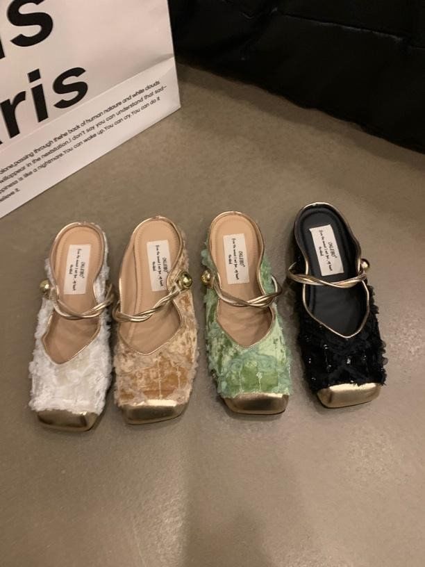 Toe Jane Mary Cap Mules