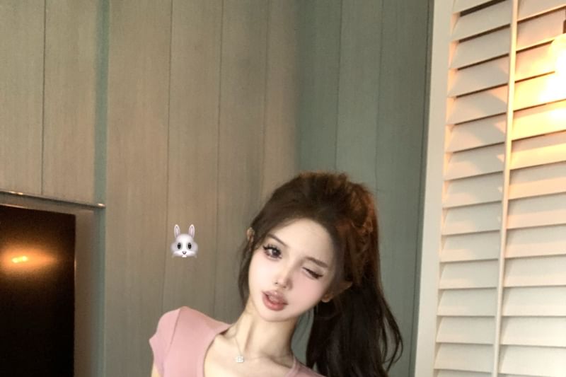 Slim T-Shirt Plain Fit Short-Sleeve V-Neck Crop