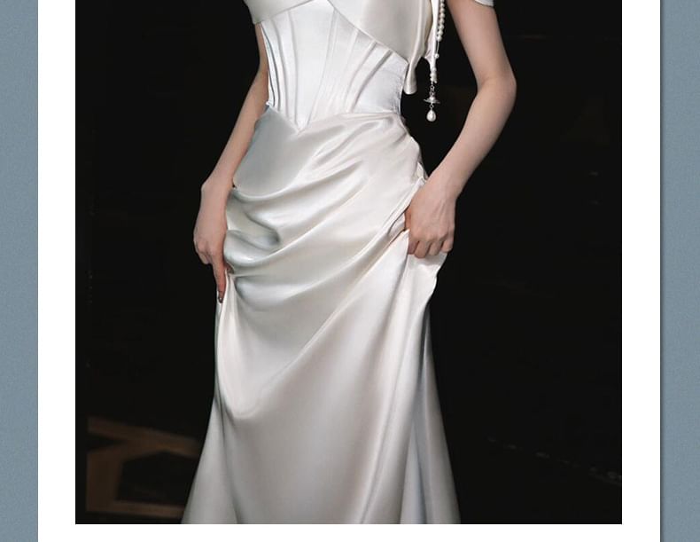 Off-Shoulder Plain Ruched Satin Mermaid Wedding Gown