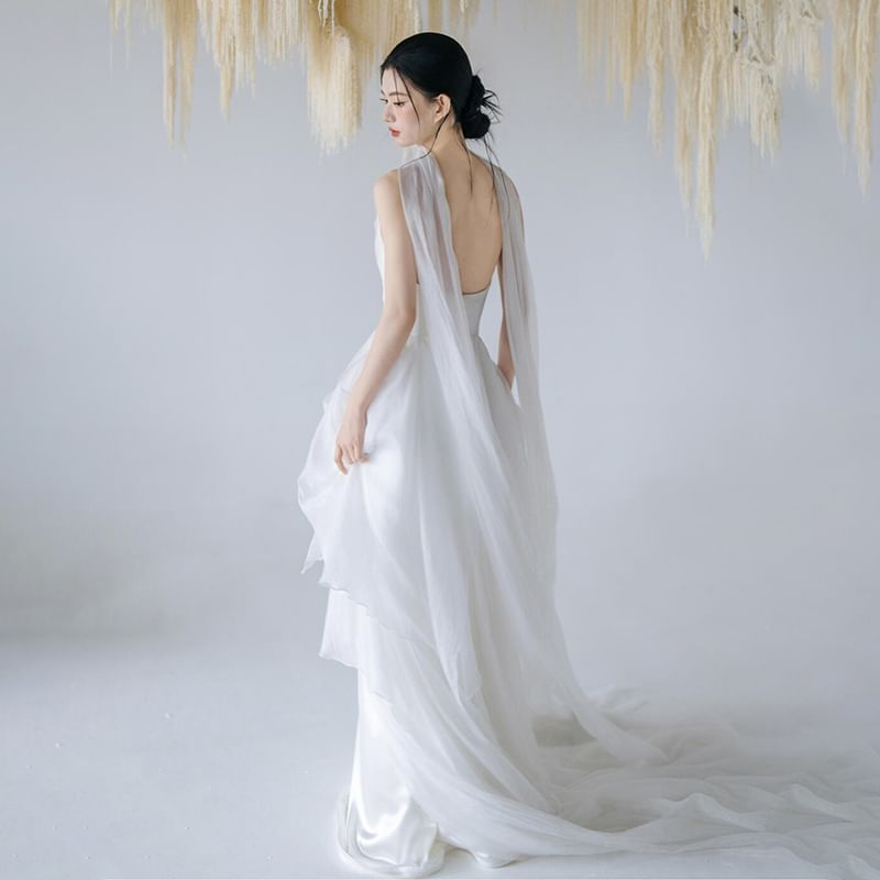 Set: Strapless Plain Mesh Panel A-Line Wedding Gown + Scarf