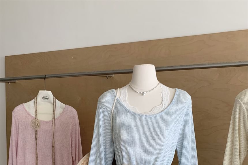 Plain Long-Sleeve Neck Lace Trim Round Tee