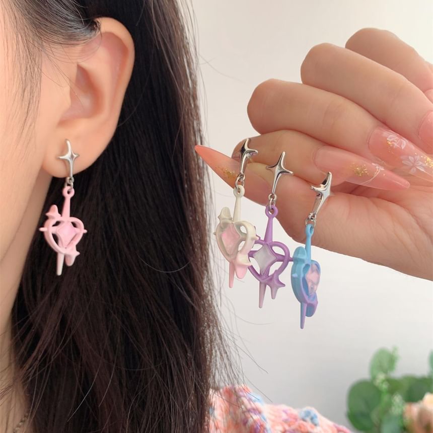 Clip-On Star Earring / Drop