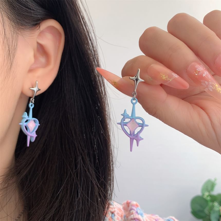 Clip-On Star Earring / Drop