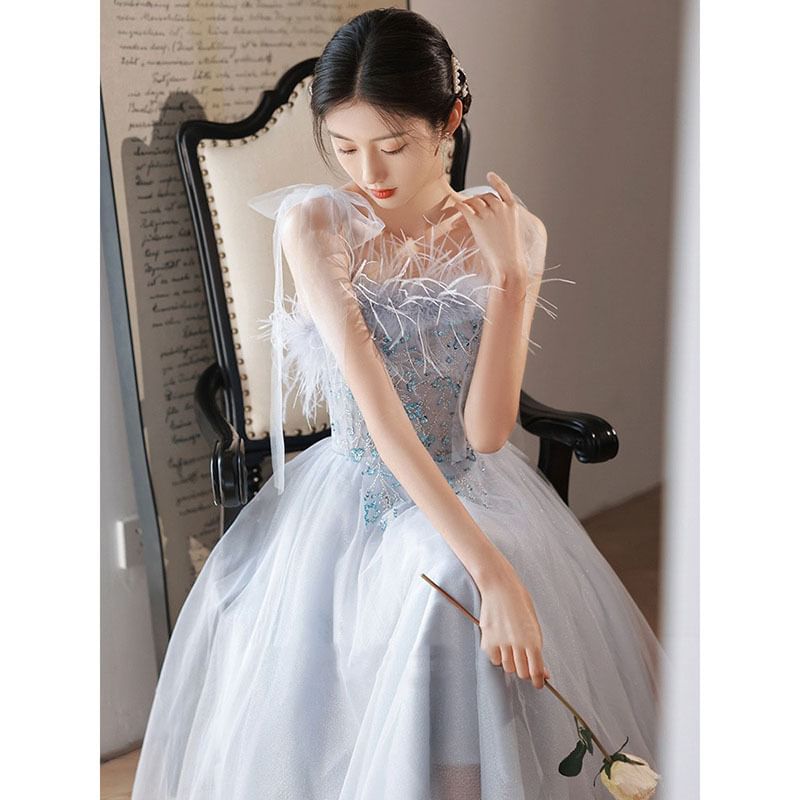 Trim Fluffy Evening A-Line Gown Tie-Shoulder Sequined