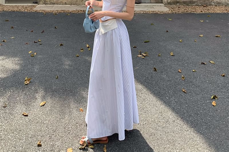 High Neckline A-Line Two-Piece / Maxi Waist Striped Sweetheart Cutout Mock Top Camisole Crop Skirt