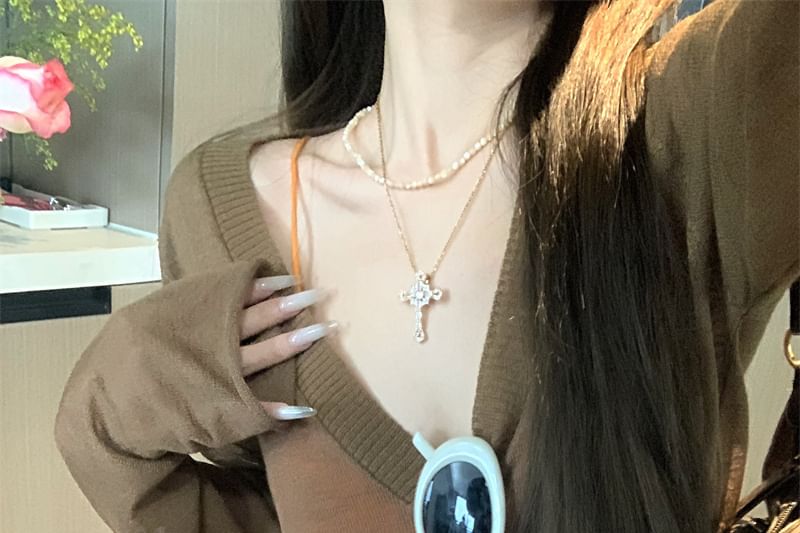 Top Long-Sleeve V-Neck Knit / Bralette Plain