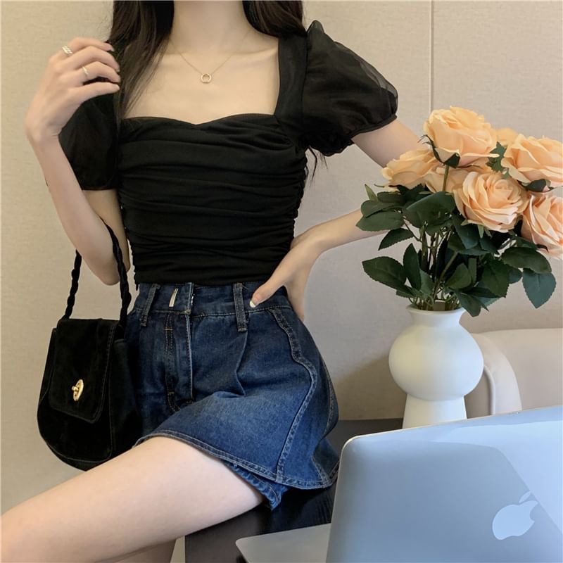 Puff-Sleeve Top Plain Fit Slim Ruched Crop