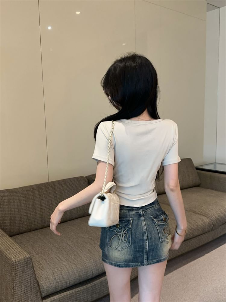 Tee Lace Trim V-Neck Slim Plain Short-Sleeve Button Fit