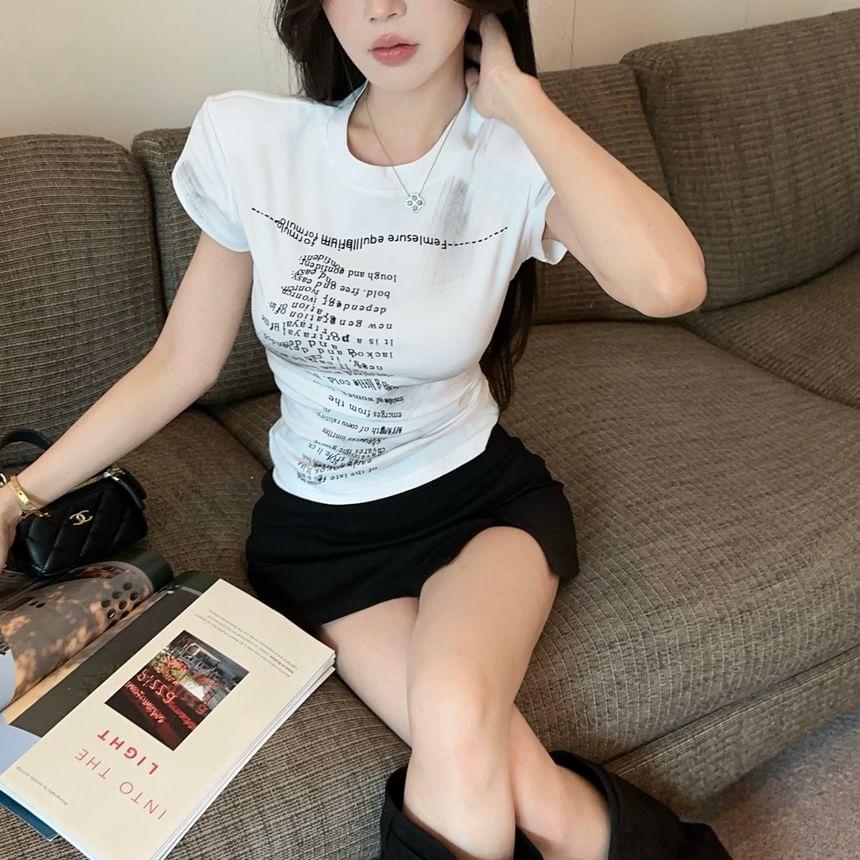 Short-Sleeve Neck Lettering Fit Crew Tee Slim