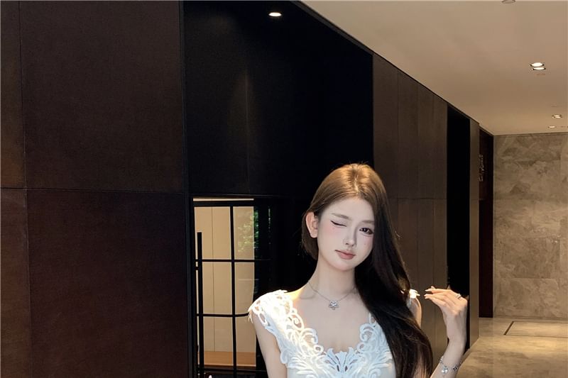 Lace Dress Maxi Panel V-Neck Mermaid Sleeveless