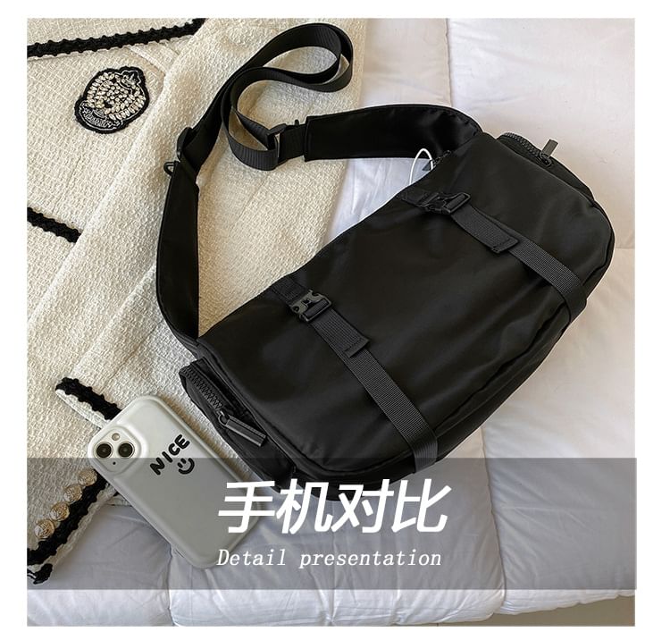Multi-Pocket Bag Crossbody Nylon