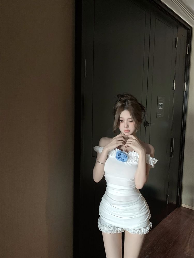 Off-Shoulder / Trim Hot Pants T-Shirt Waist Lace High Plain Flower Ruffle Detail