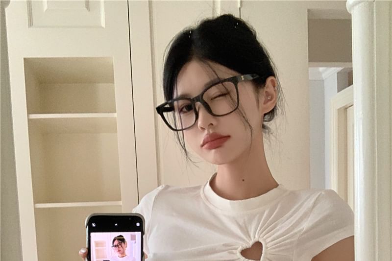 Cutout Plain T-Shirt Short-Sleeve Cropped Neck Crew