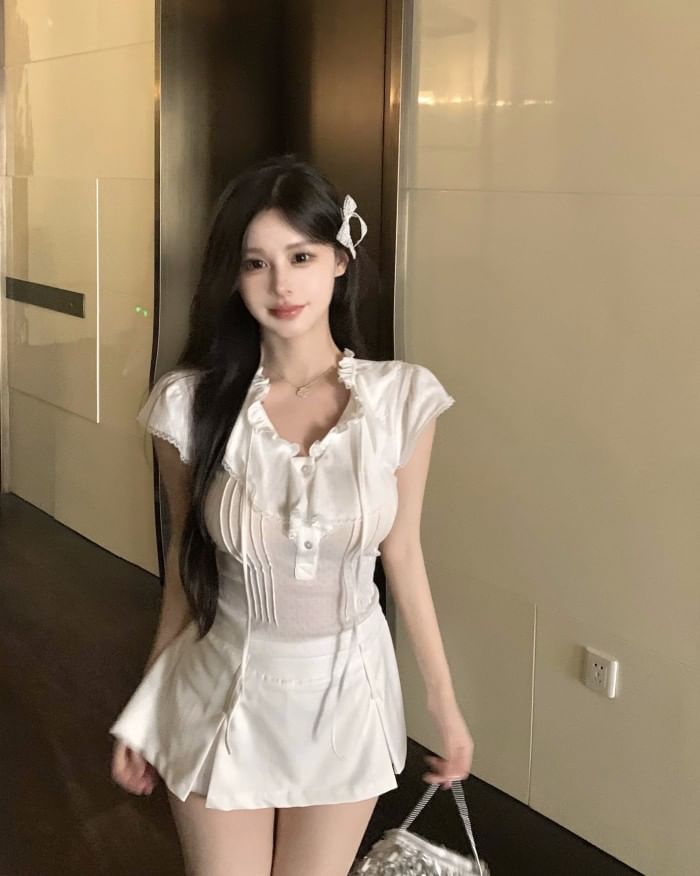 T-Shirt Plain Ruffle Lace Cap-Sleeve Trim